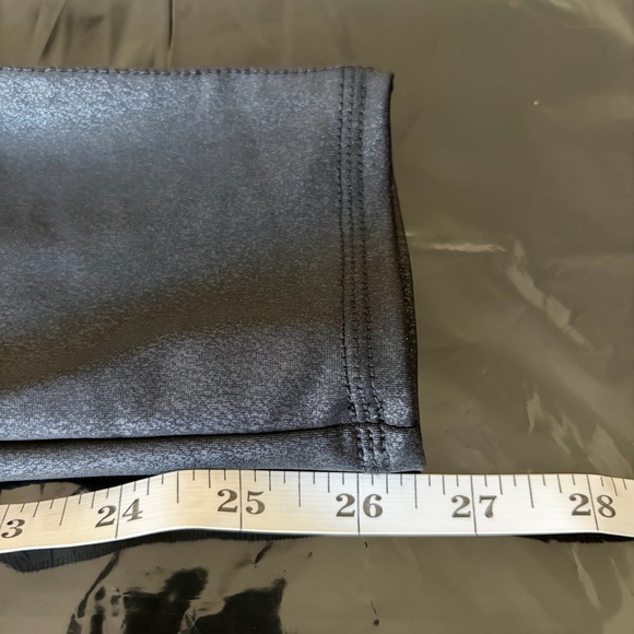 Seven7 Shiny Black Leggings – Size M - Picture 5 of 6